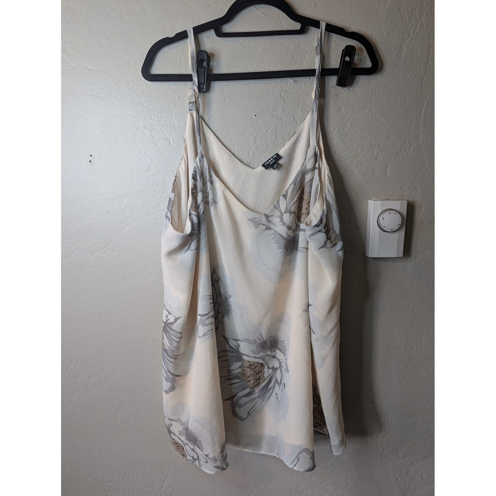 Torrid Plus Size 4 Floral Feminine Tank Top‎